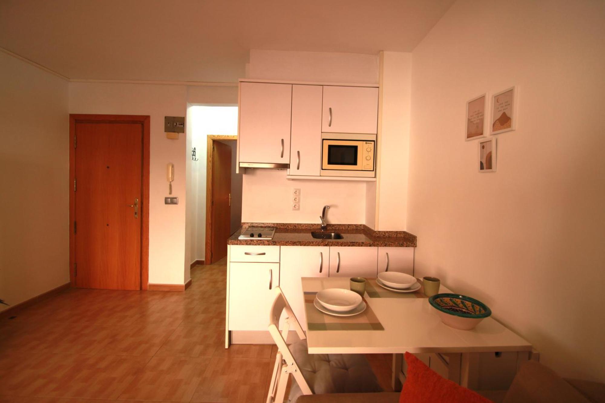 Apartamento Casaturis En Centro De Alicante En Antigua Estacion Autobuses A101 Eksteriør billede
